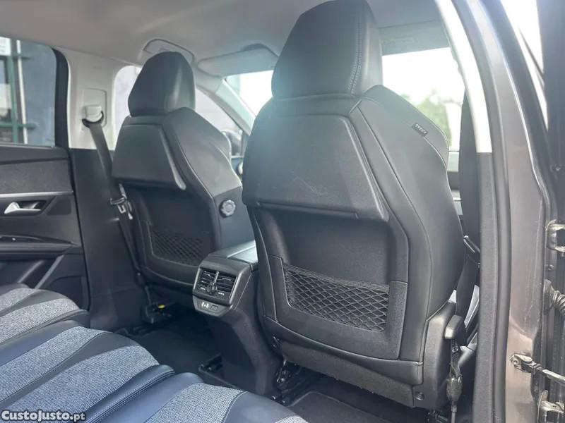Peugeot 5008 1.5 BlueHDi Allure — fotografia 7