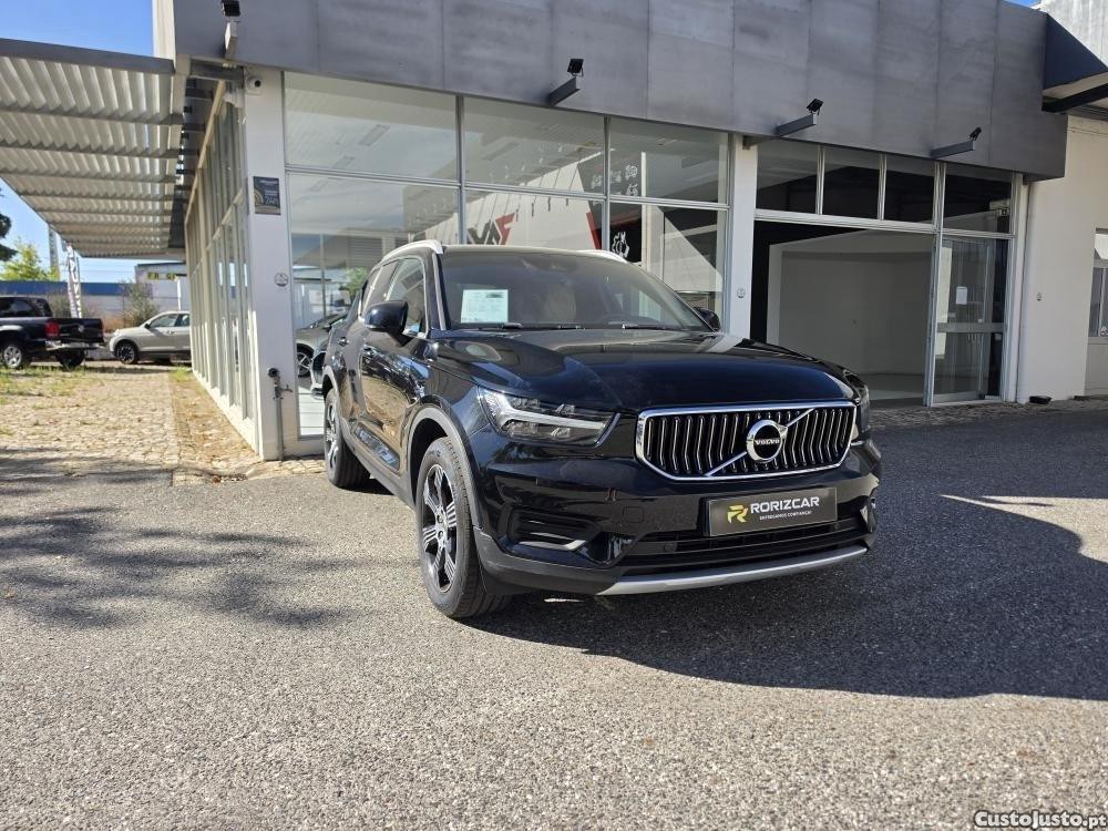 Volvo XC40 2.0 D3 Inscription G - 19 foto 2