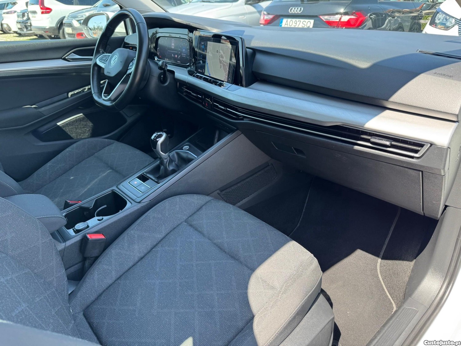 Volkswagen Golf 2.0 TDI Conceptline — fotografia 11