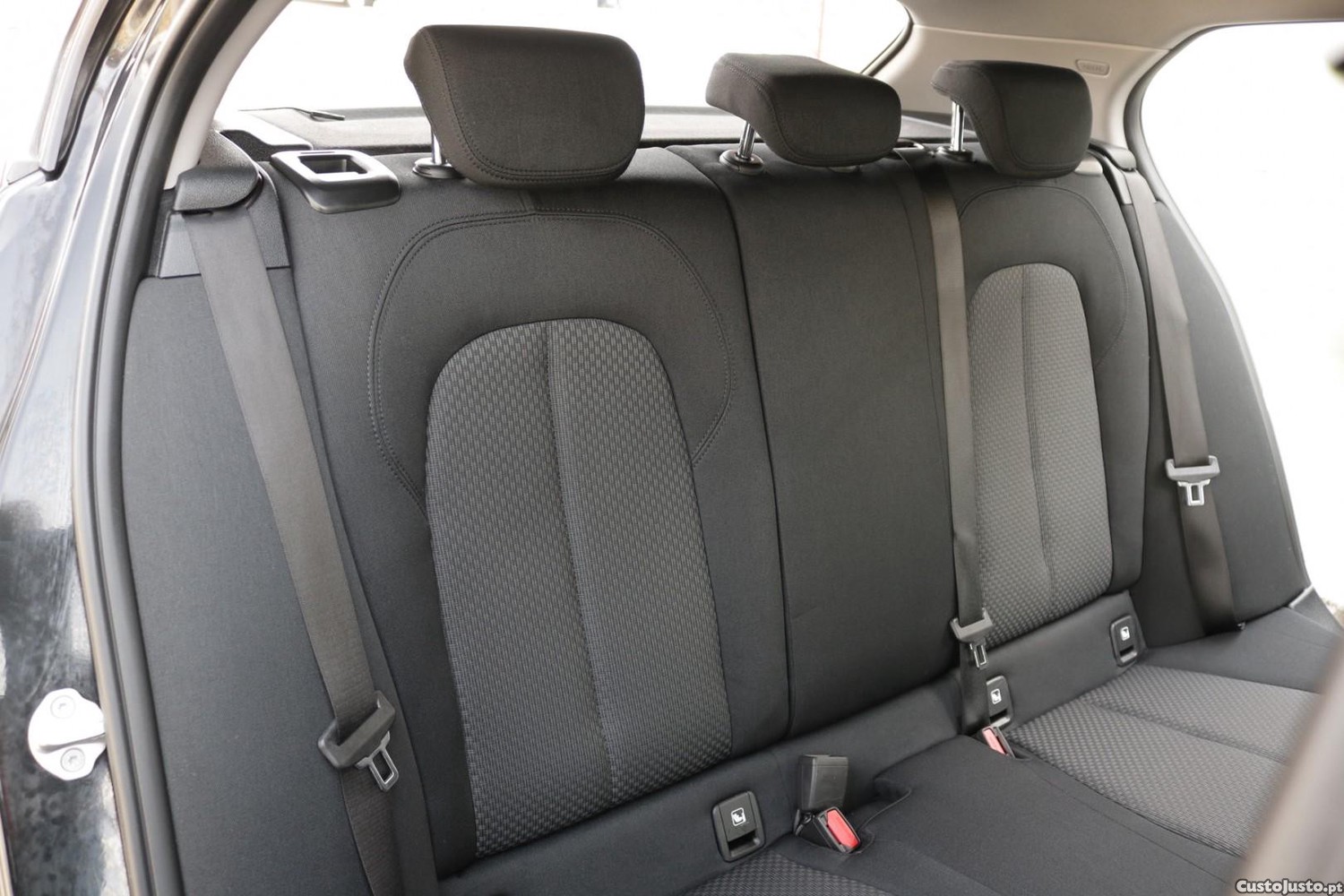 BMW 116 d Corporate Edition Auto — fotografia 38