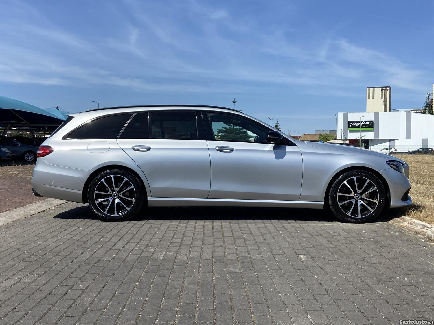 Mercedes-Benz E 220 d Avantgarde — fotografia 16