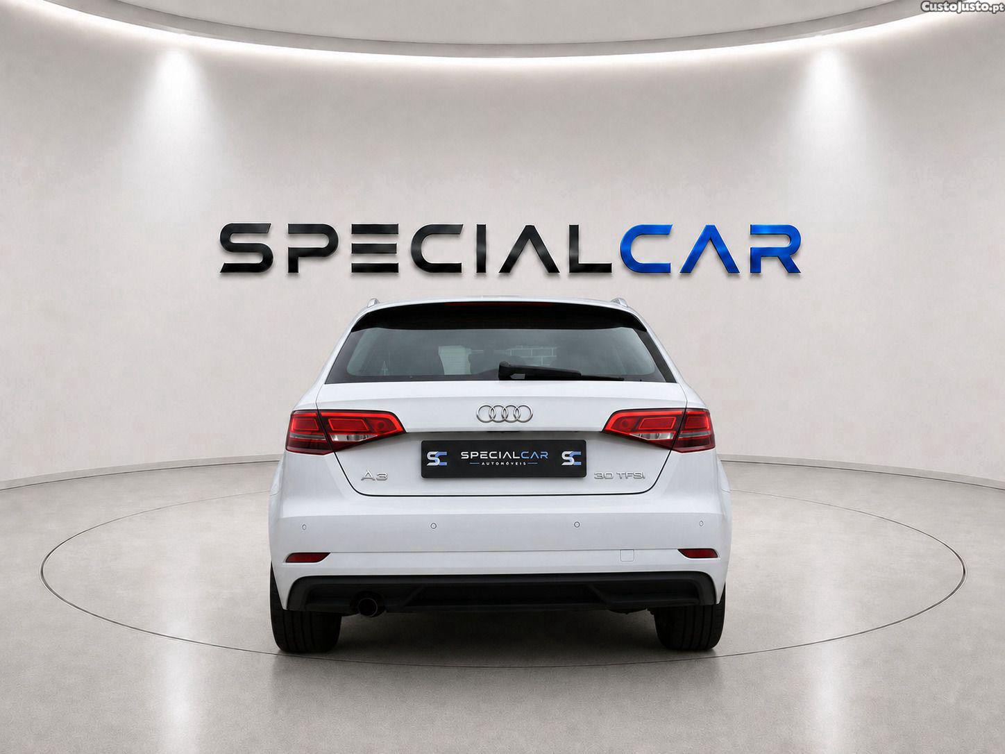 Audi A3 Sportback 30 TFSI Sport - 19 foto 5