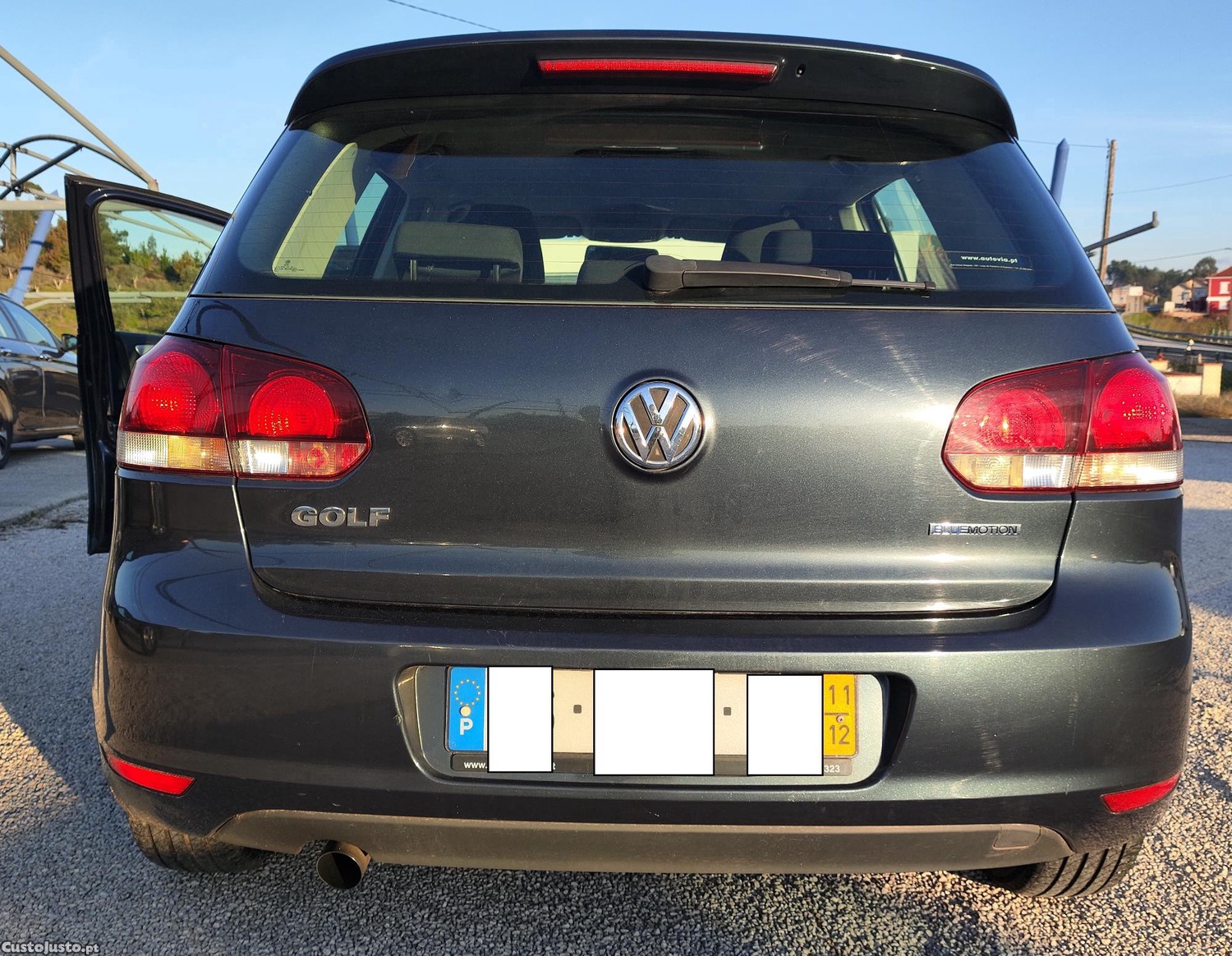 Volkswagen Golf 1.6 TDI Bluemotion — fotografia 3