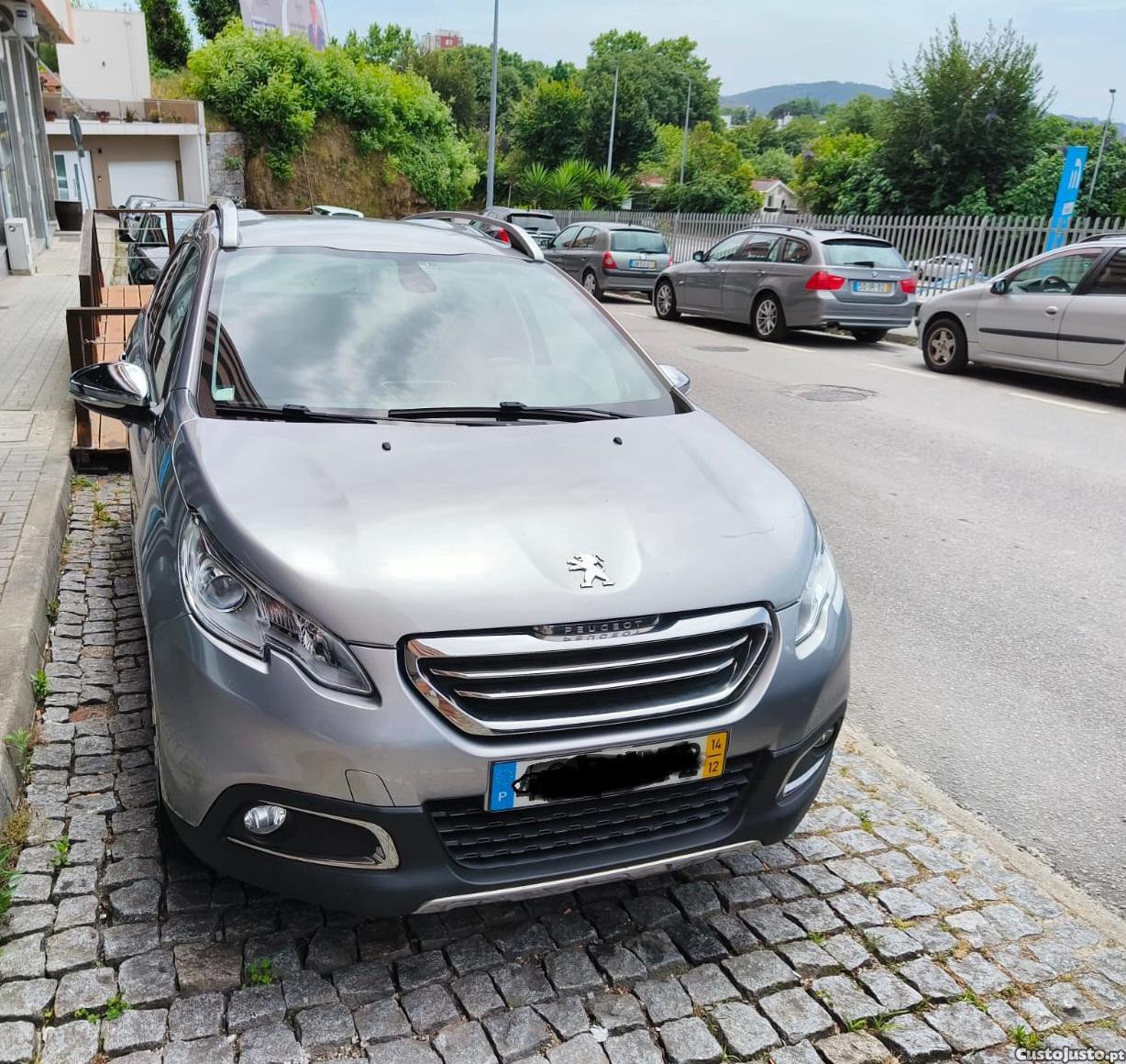 Peugeot 2008 1.2 Allure — photo 5