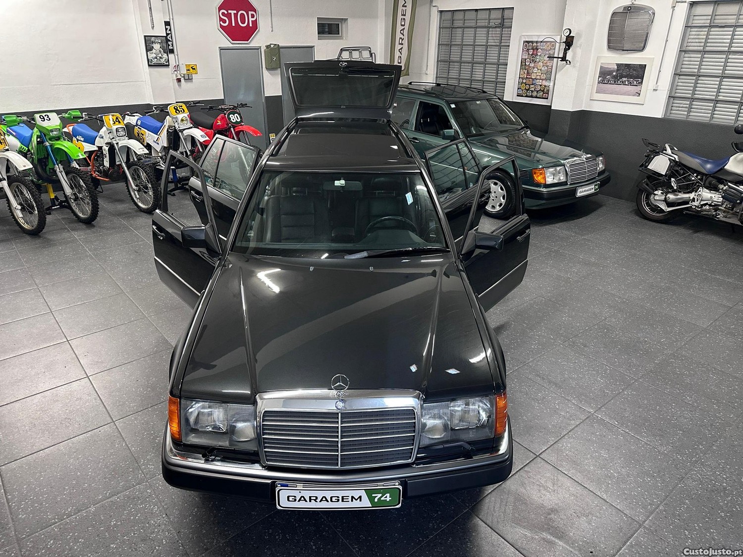 Mercedes-Benz E 250 D Turbo - 93 — photo 2