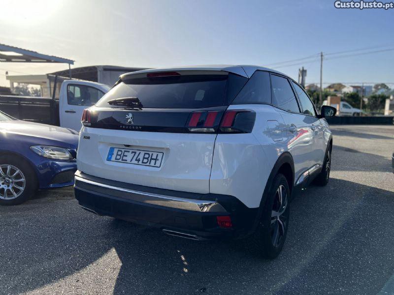 Peugeot 3008 1.5 BlueHDi Allure - 18 — photo 5