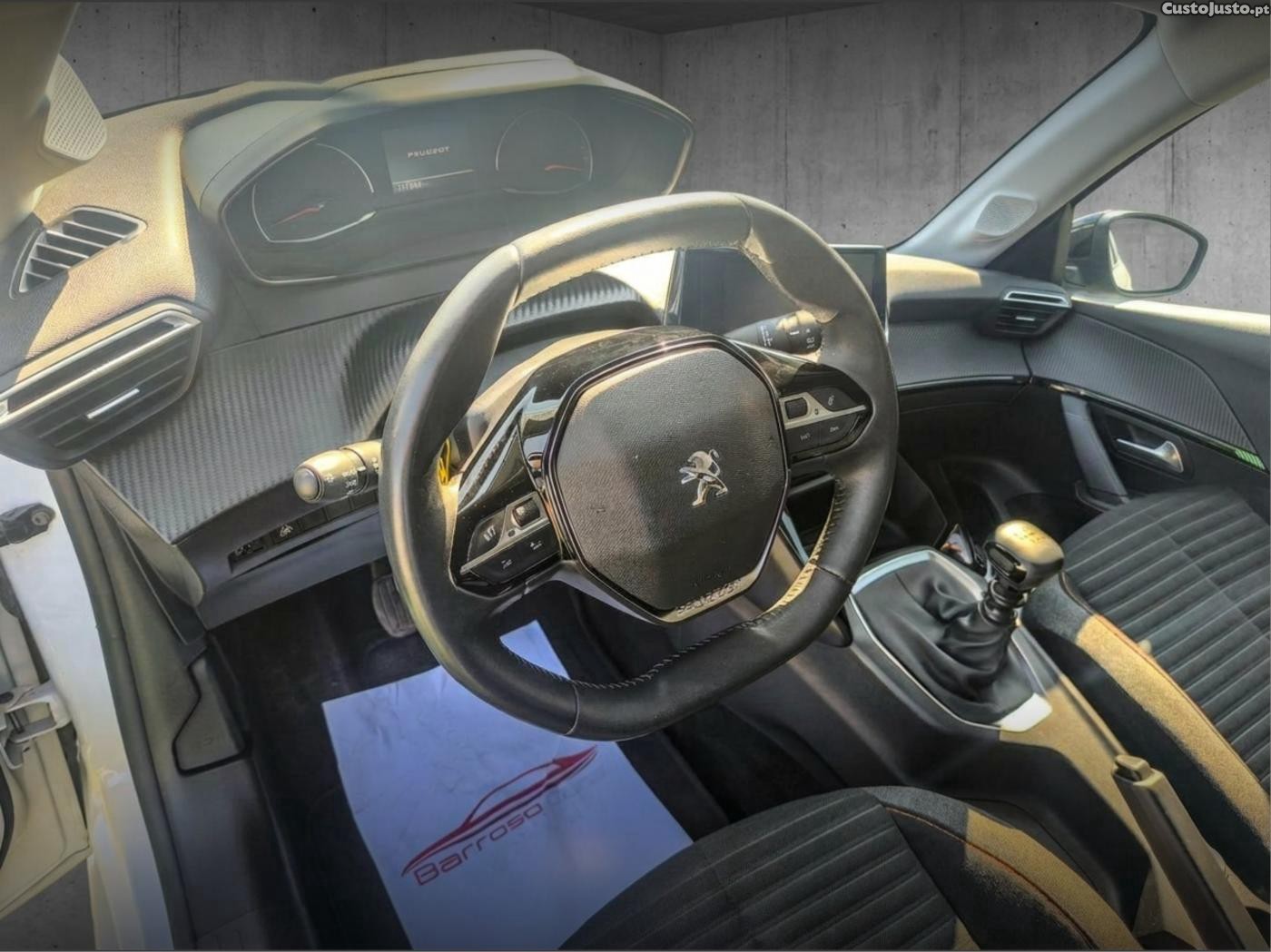 Peugeot 208 1.5 BlueHDi Active P — fotografia 6