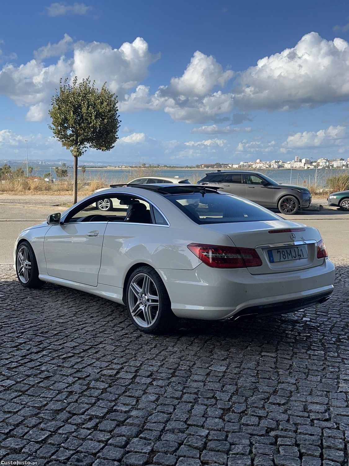 Mercedes-Benz E 250 AMG — fotografia 5