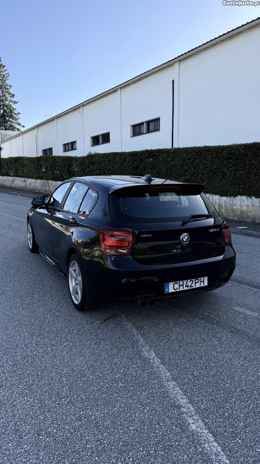 BMW 120 Xdrive — fotografia 7