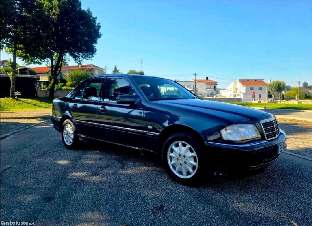 Mercedes-Benz C 220 Bom Estado — photo 2