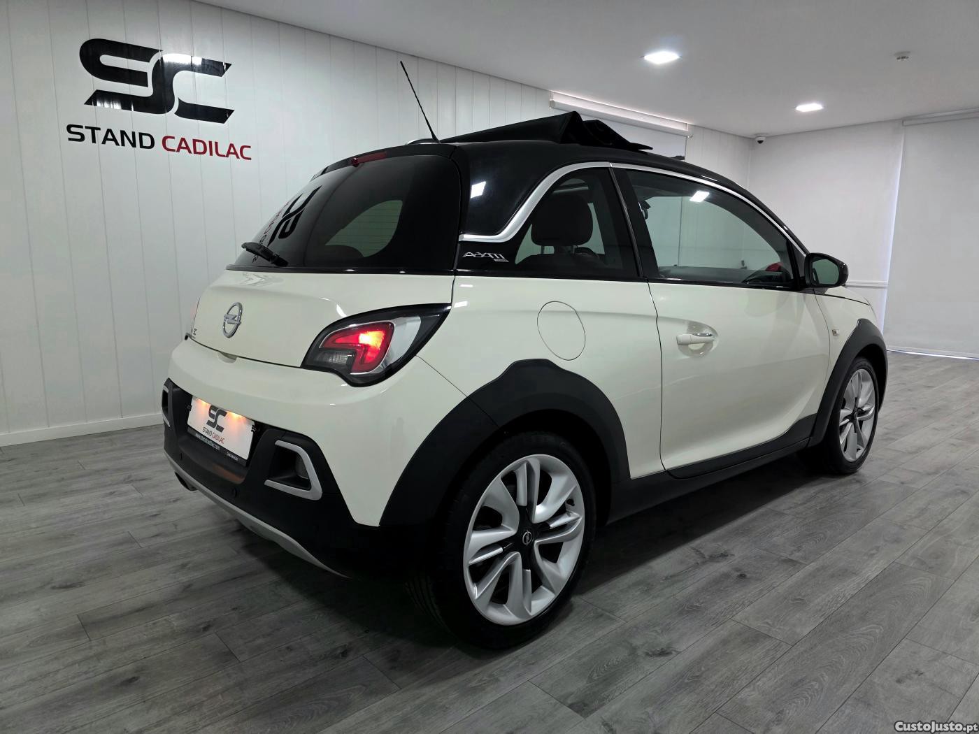 Opel Adam 1.0 T Rocks Cabrio — photo 3