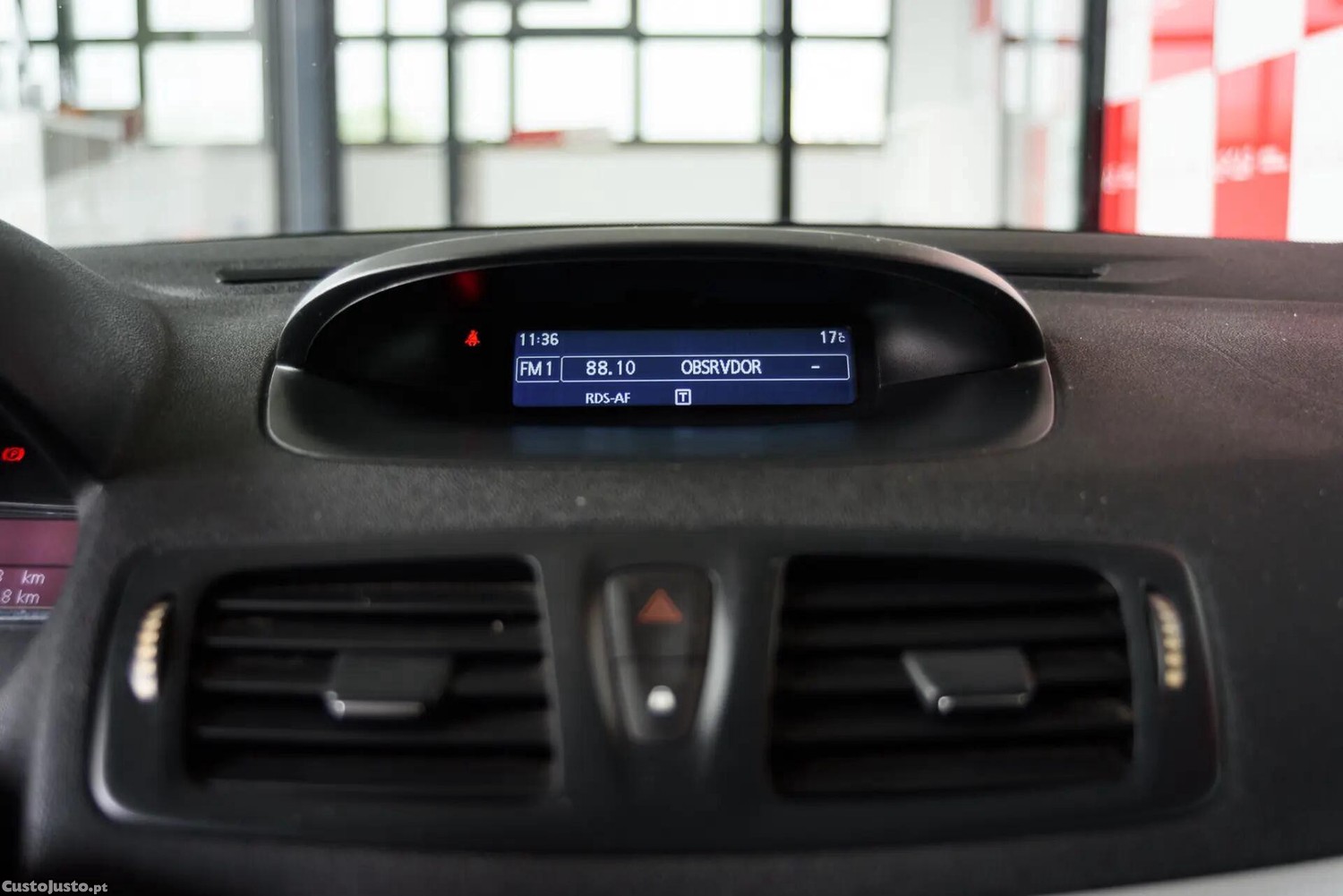 Renault Mégane 1.5 dCi Dynamique — fotografia 8