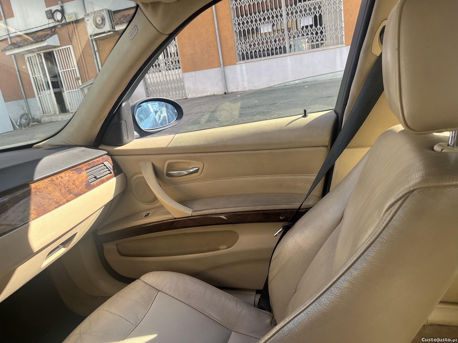 BMW 320 E90 — fotografia 4