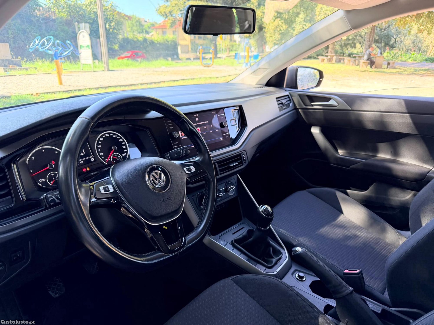 VW Polo 1.6 tdi 80 CV — photo 5