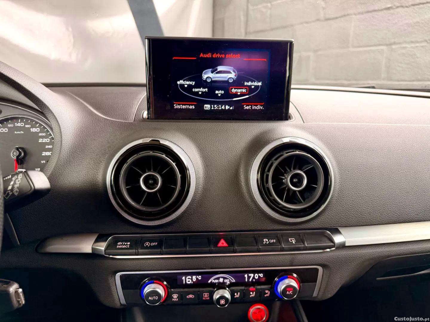 Audi A3 1.6 tdi s-line s tronic — fotografia 11