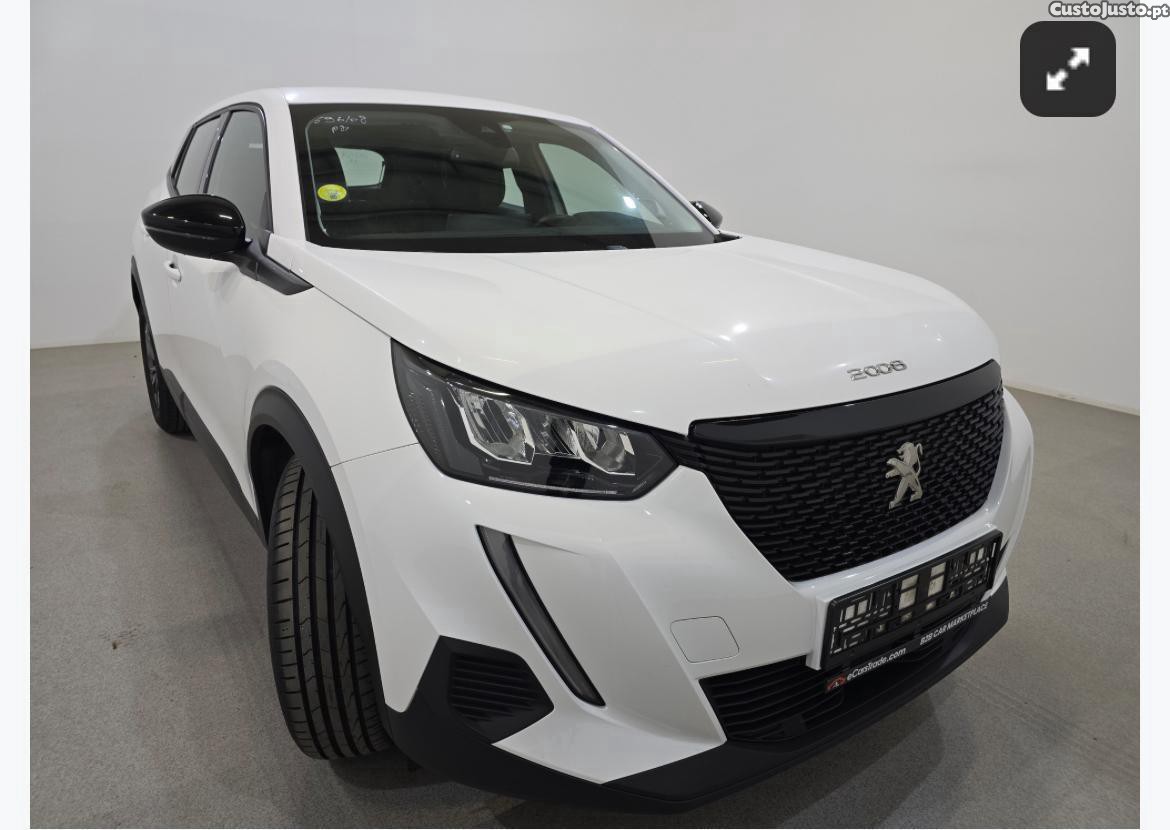 Peugeot 2008 BlueHdi — fotografia 4