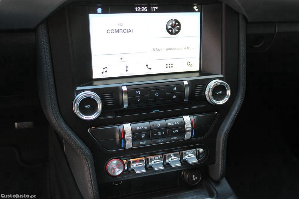 Ford Mustang 2.3i EcoBoost — fotografia 6