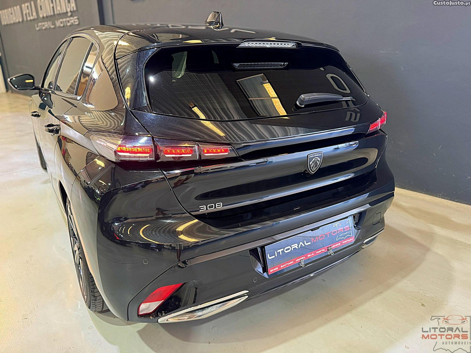 Peugeot 308 1.2 PureTech Allure — fotografia 17