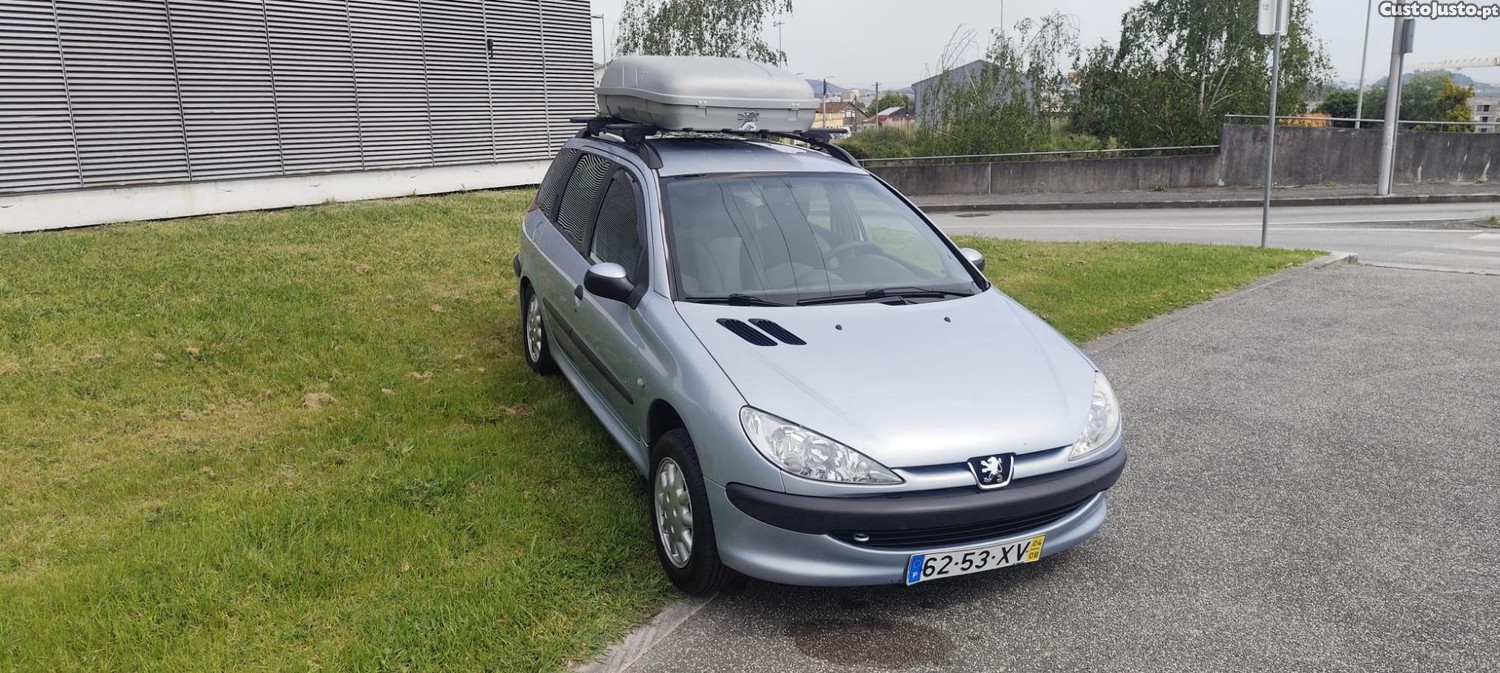 Peugeot 206 SW 1.4 HDi Look — fotografia 11