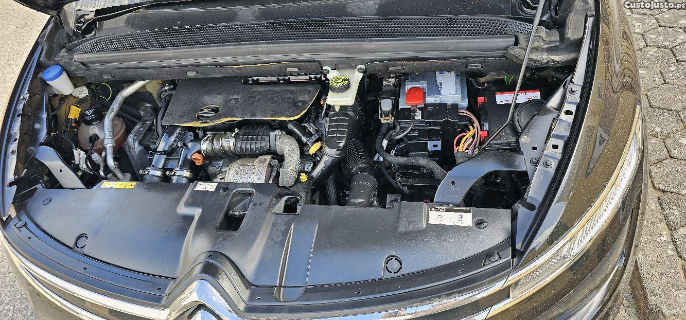 Citroën C4 Picasso monovolume — fotografia 8