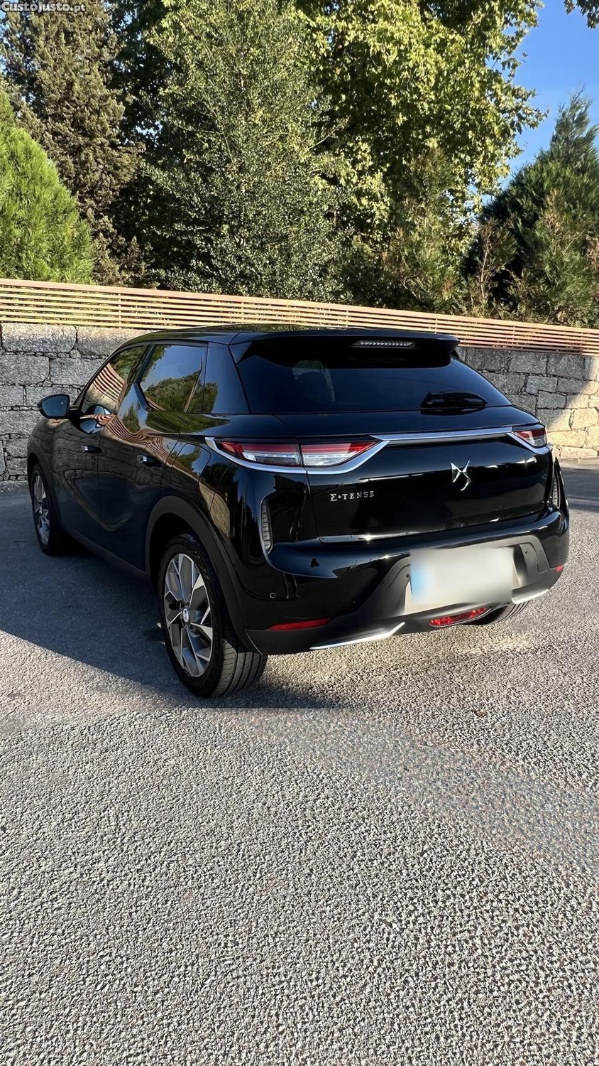 DS DS 3 CROSSBACK E-Tense Performance Line - 00 foto 2