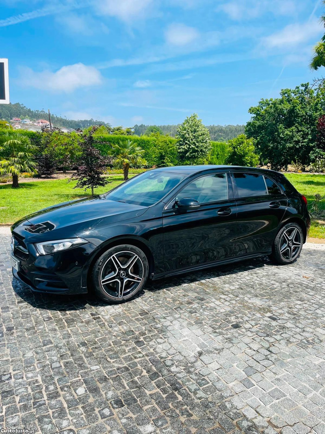 Mercedes-Benz A 250 e - 21 foto 2
