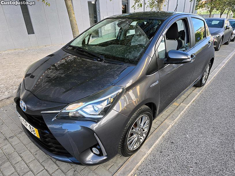 Toyota Yaris 1.5 Hybrid - 82.000 kms - 17 foto 2