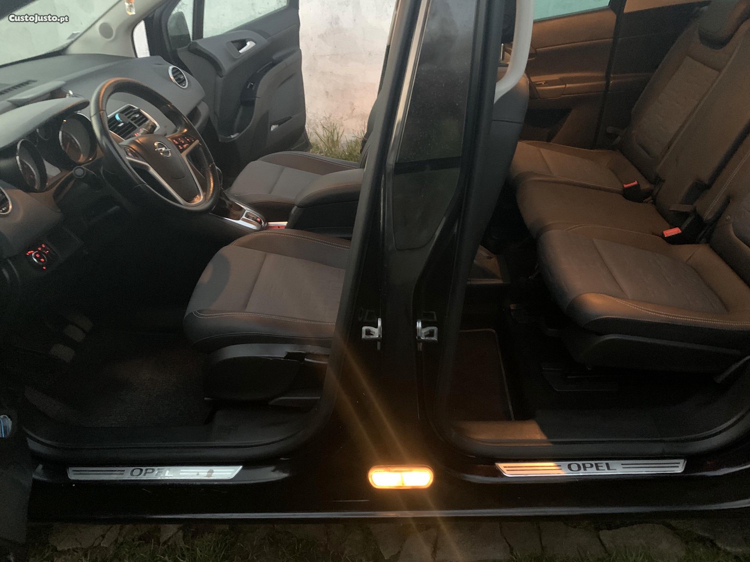 Opel Meriva Cosmo — photo 5