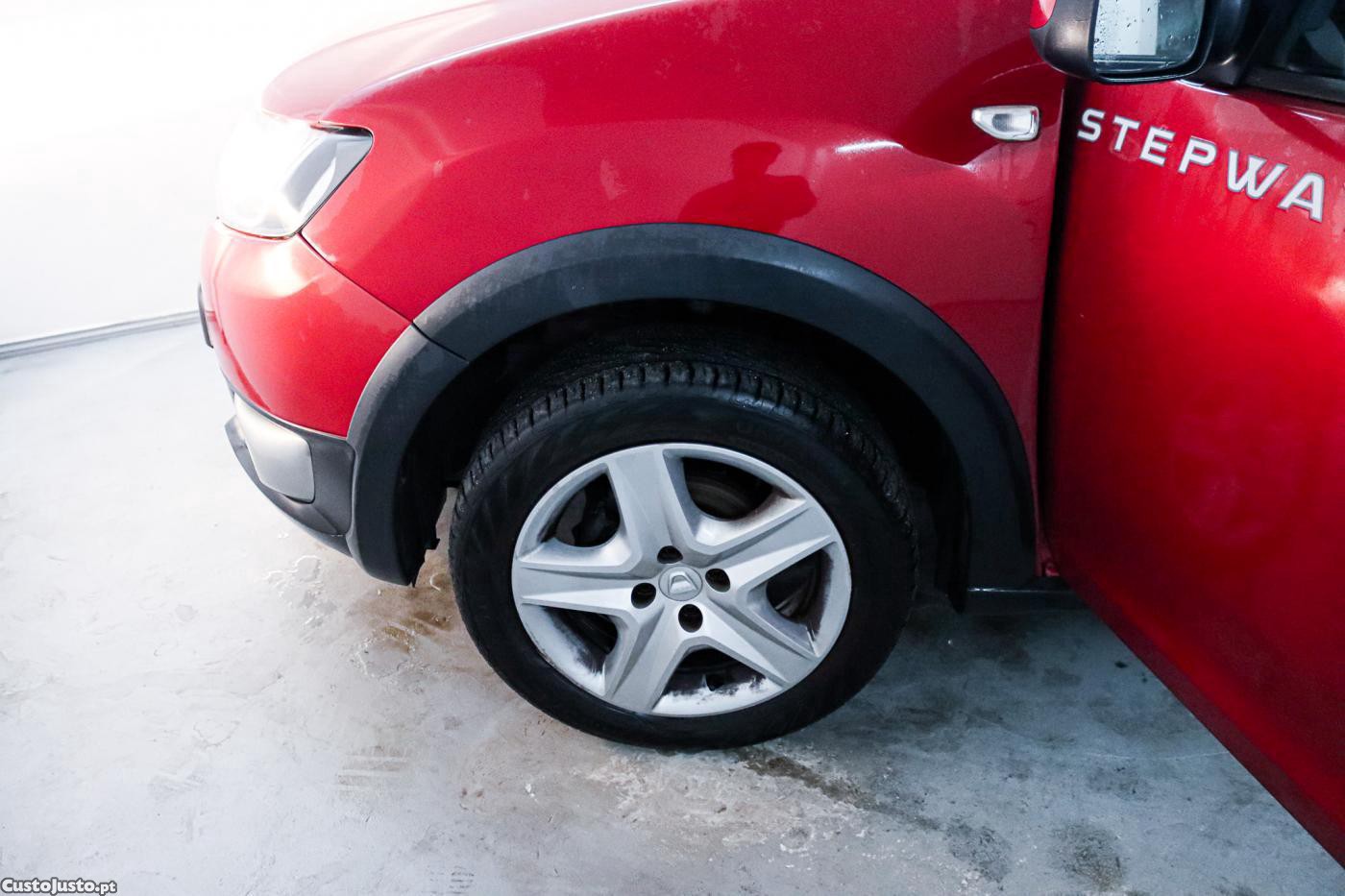 Dacia Sandero Stepway DCI 90 S&S Prestige — fotografia 3