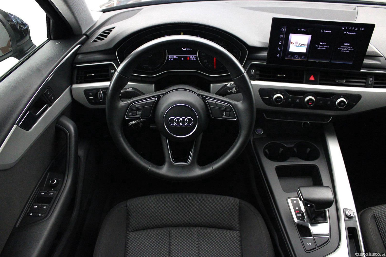 Audi A4 AVANT 30 TDI S-TRONIC — fotografia 34
