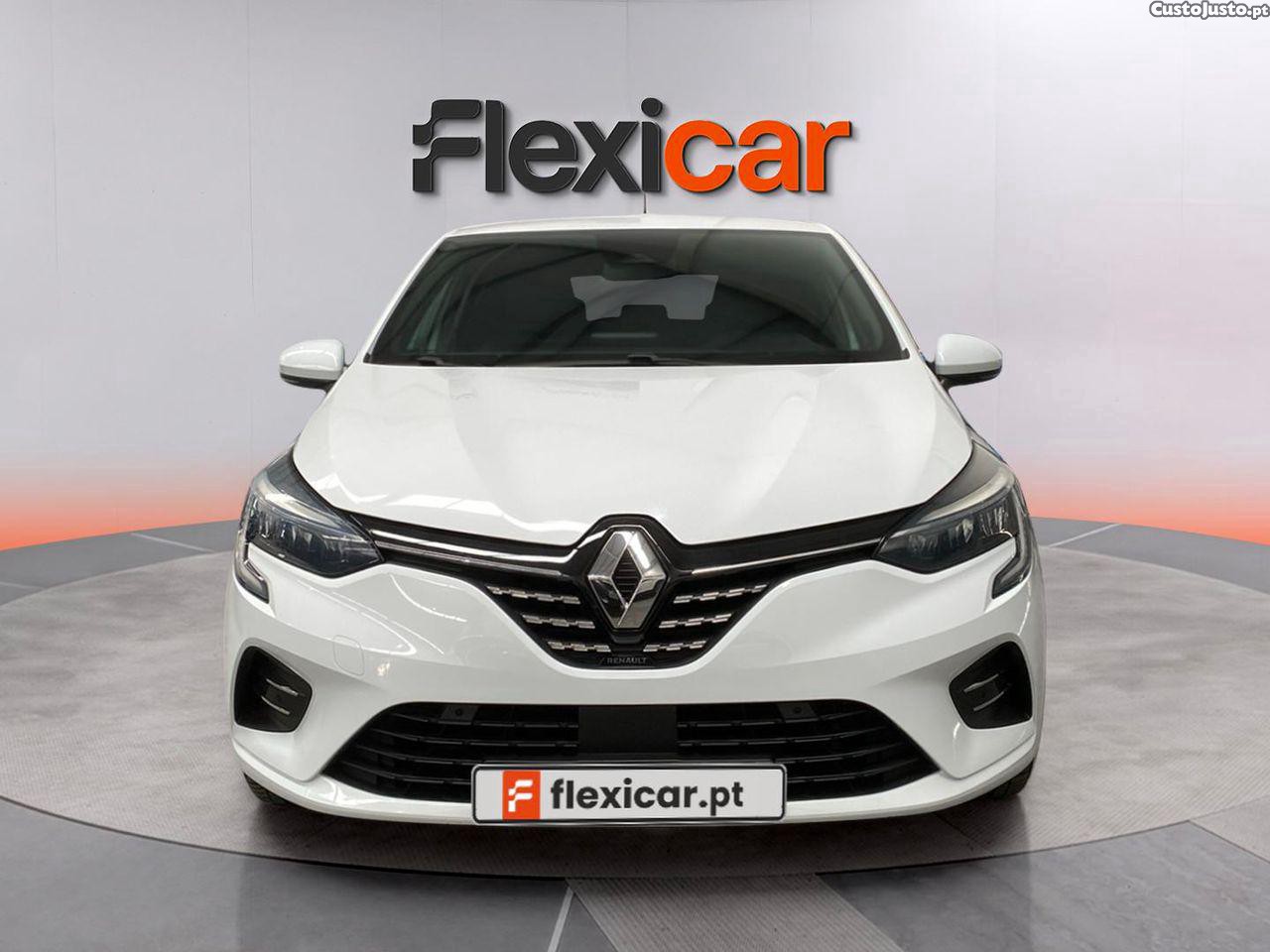 Renault Clio 1.6 E-Tech Exclusive — fotografia 20