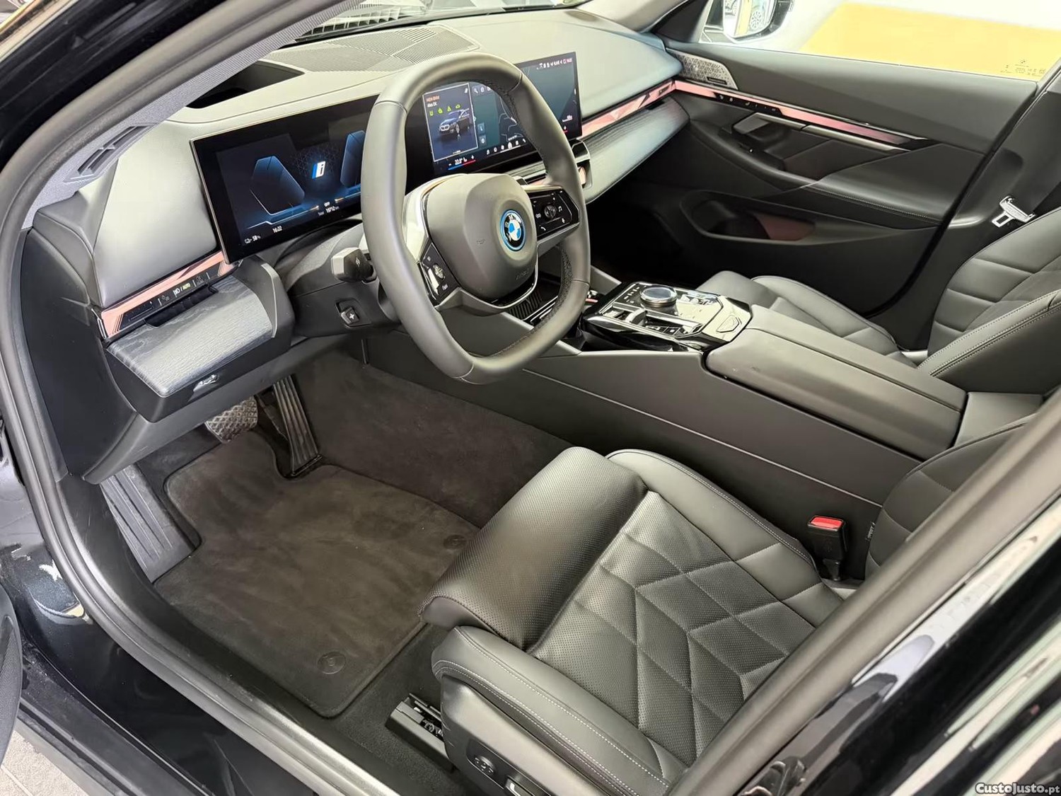 BMW i5 Touring eDrive40 — fotografia 5