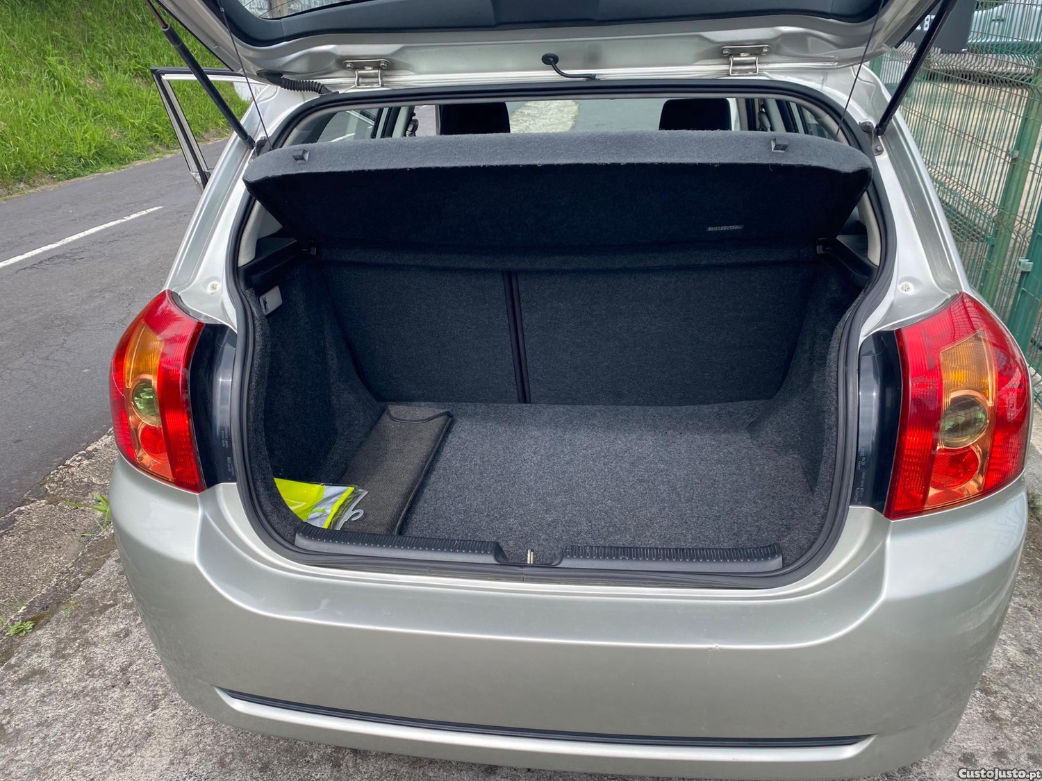 Toyota Corolla (Corolla) — photo 5