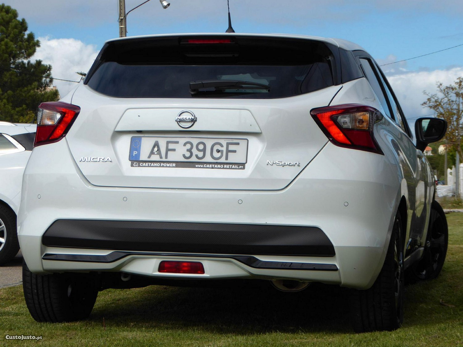Nissan Micra 1.0 IG-T Tekna Plus — photo 3