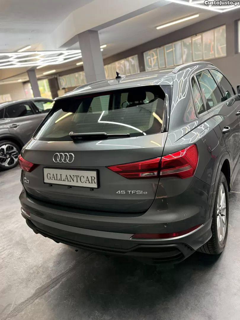 Audi Q3 1.4 tfsie s-line — fotografia 5