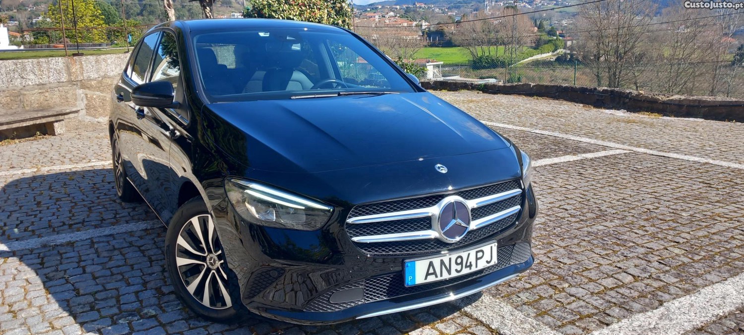Mercedes-Benz B 250 Style Plus — fotografia 7