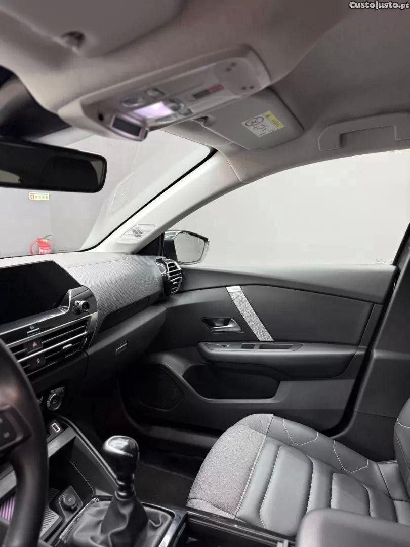 Citroën C4 1.2 puretech shine — fotografia 10