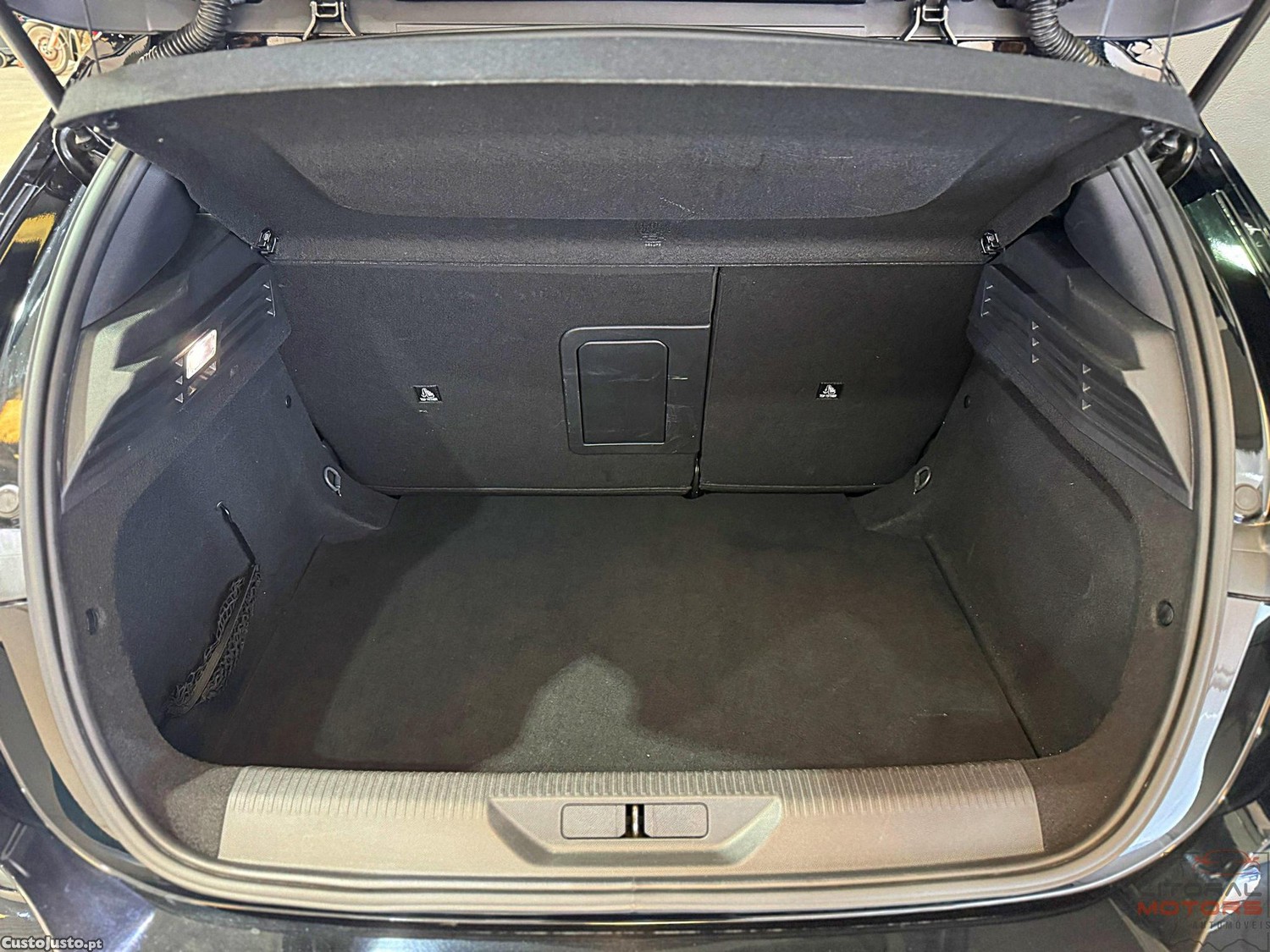 Peugeot 308 1.2 PureTech Allure — fotografia 16