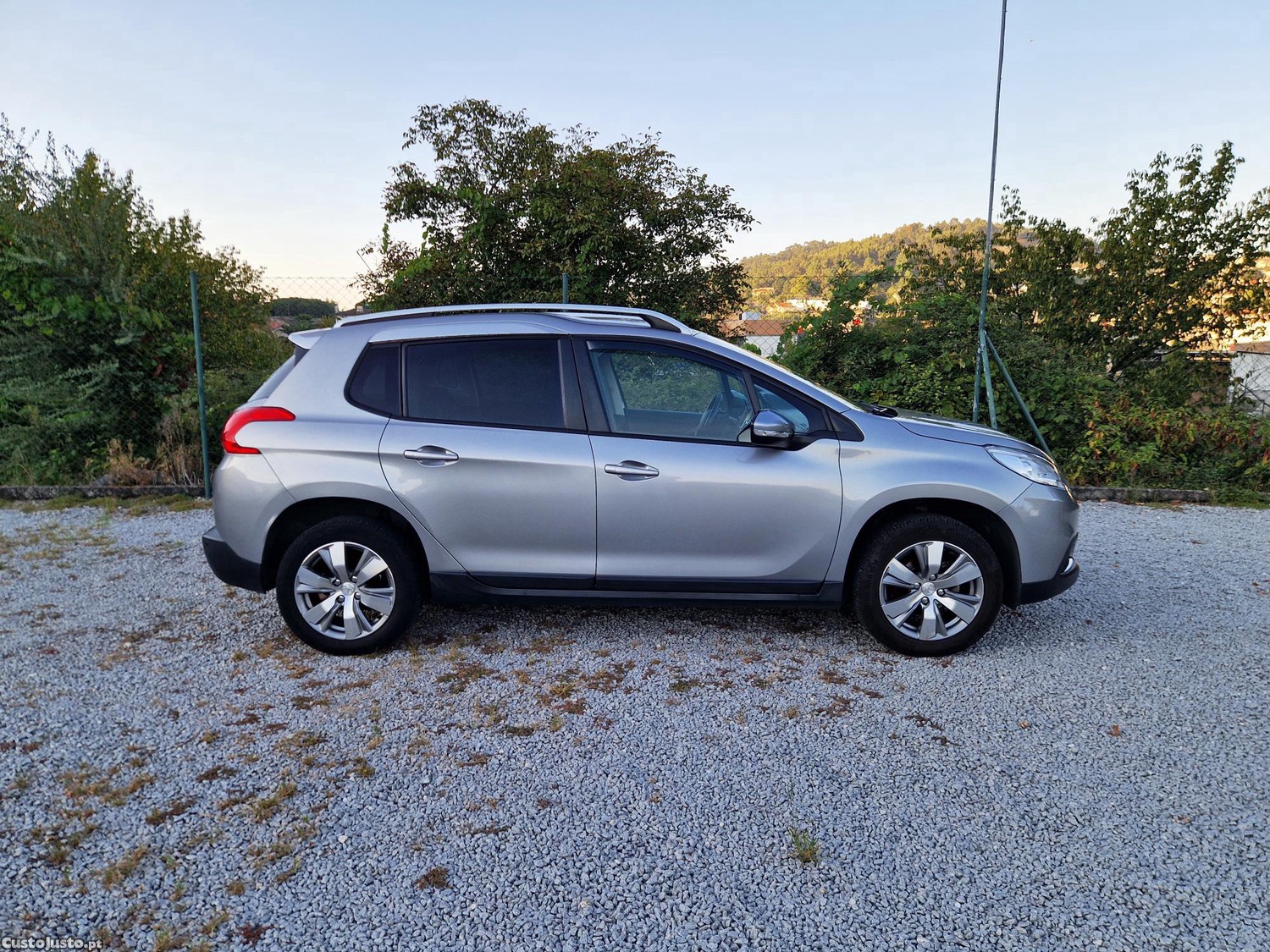 Peugeot 2008 1.2 PureTech Style  Nacional - 15 foto 2