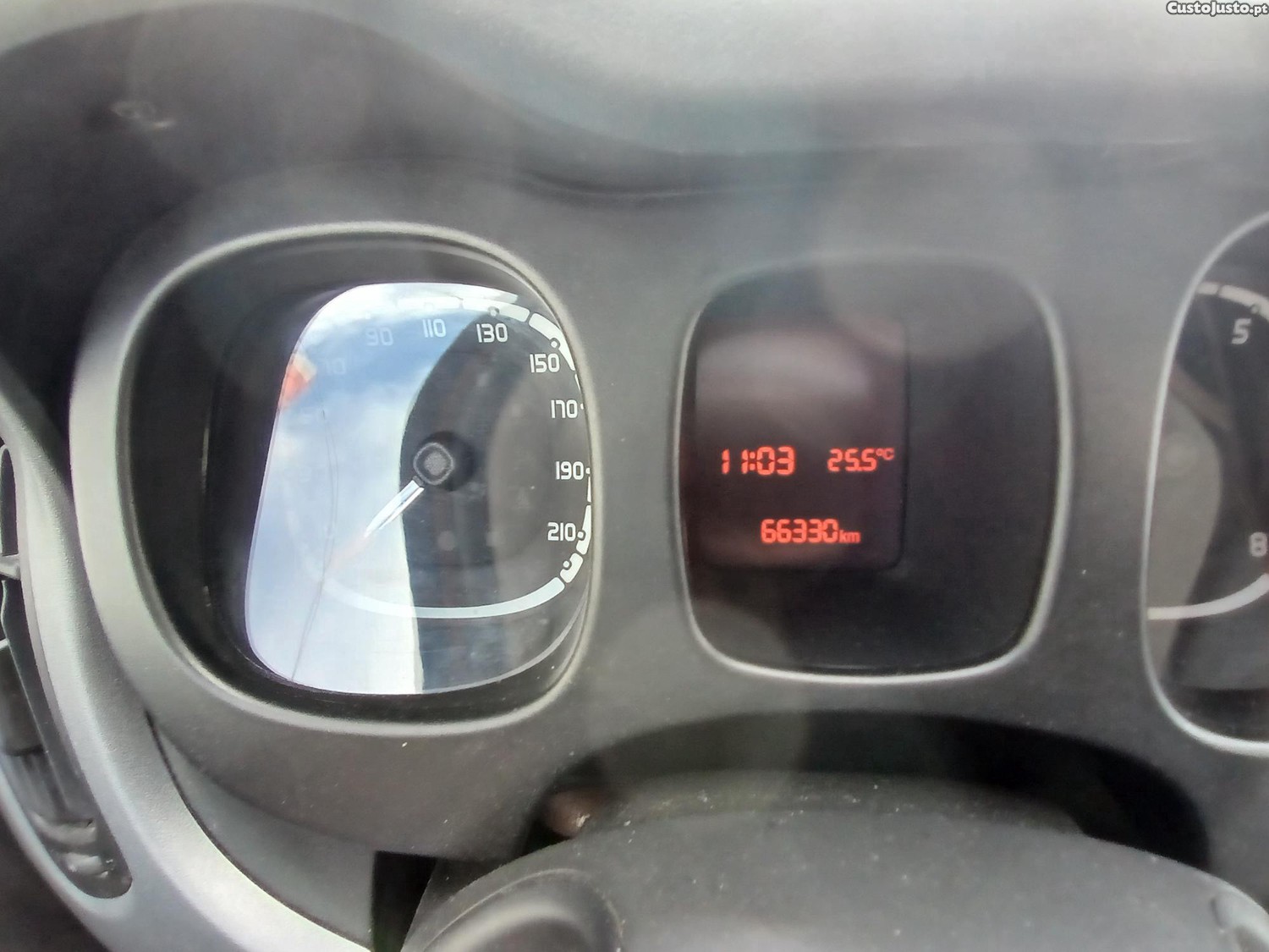 Fiat Panda City Life 1.0 Hybrid - 22 foto 4