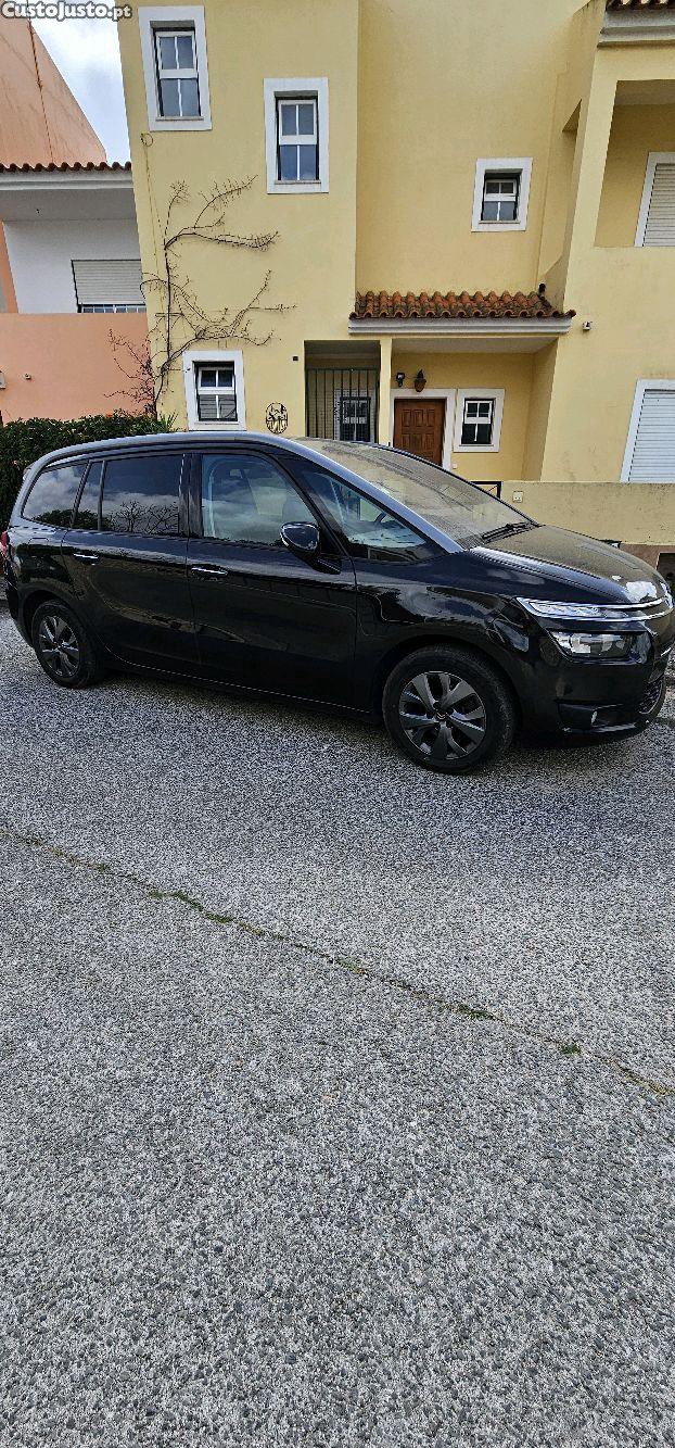 Citroën C4 Picasso monovolume — fotografia 7