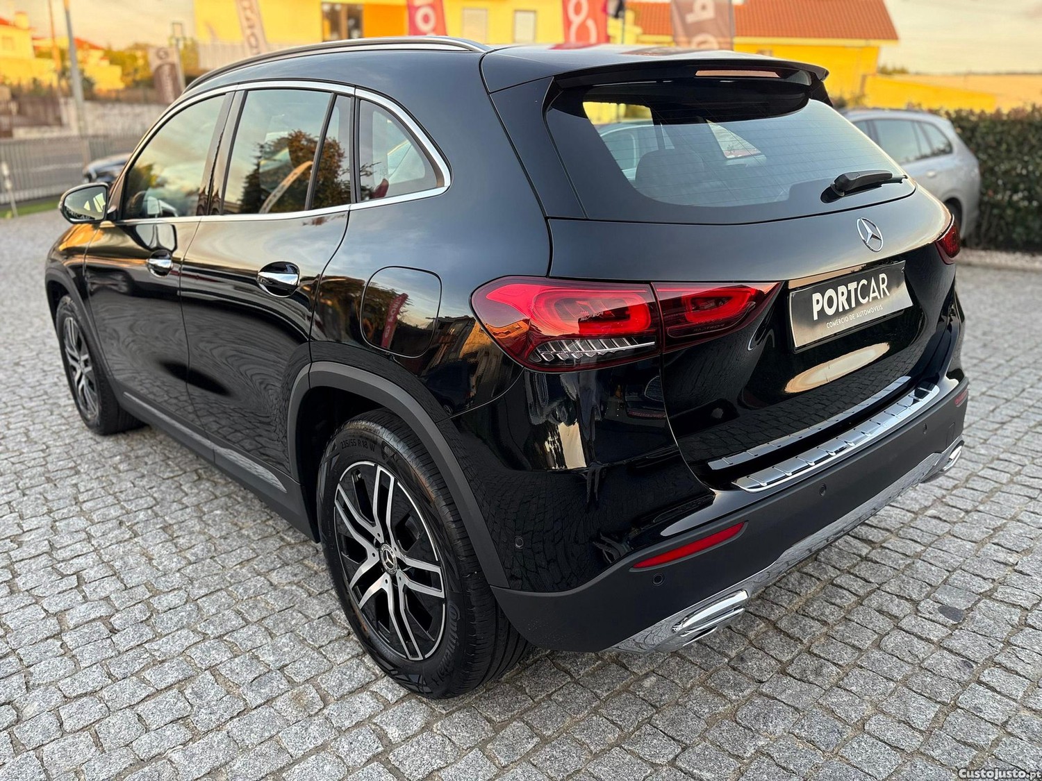 Mercedes-Benz GLA 250 e Progressive - 22 foto 3