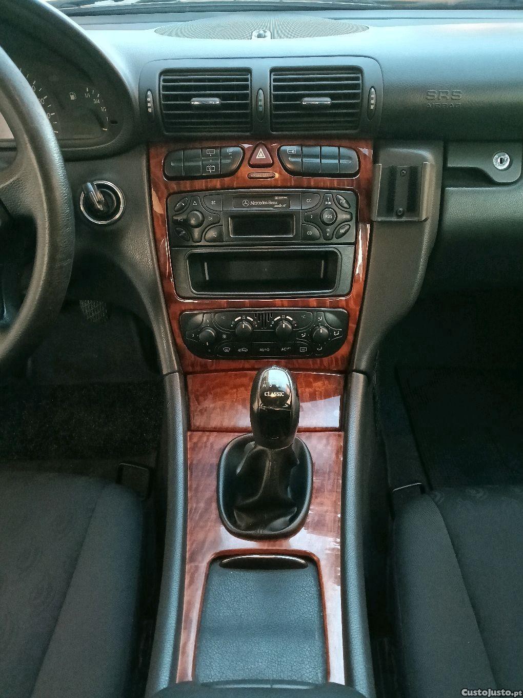 Mercedes-Benz C 220 classic — photo 5
