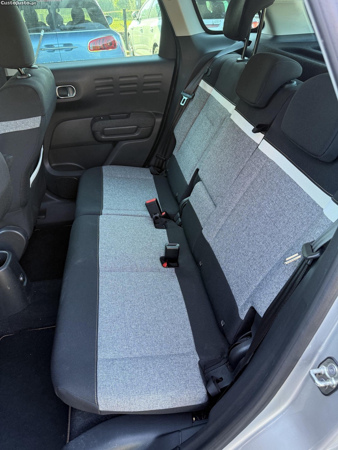 Citroën C3 Aircross 1.5 Blue Hdi nacional 65000 km 2019 — fotografia 3