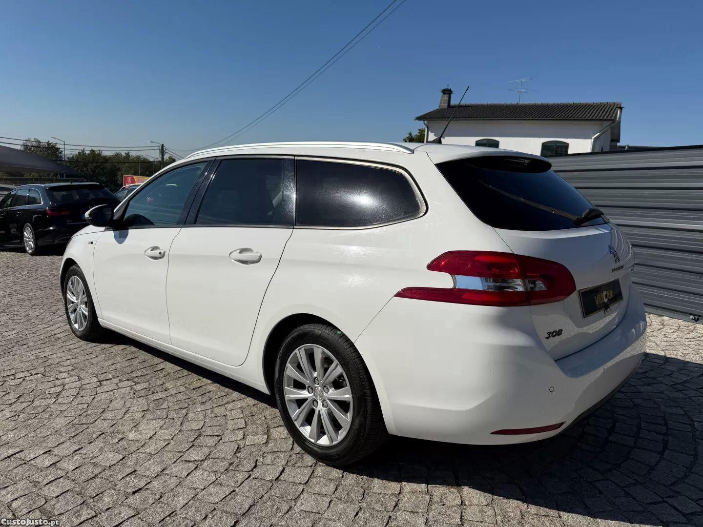 Peugeot 308 1.6 bluehdi style - 16 foto 3