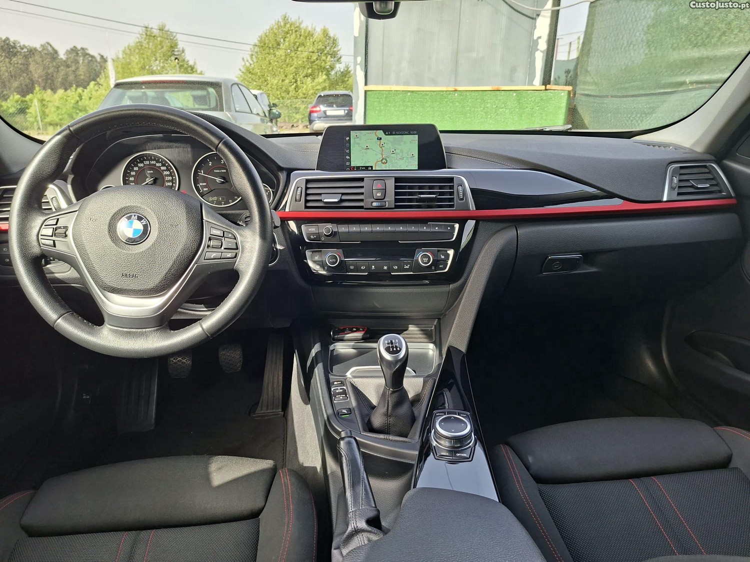 BMW 318 D Sport Line - 150 cv — fotografia 3
