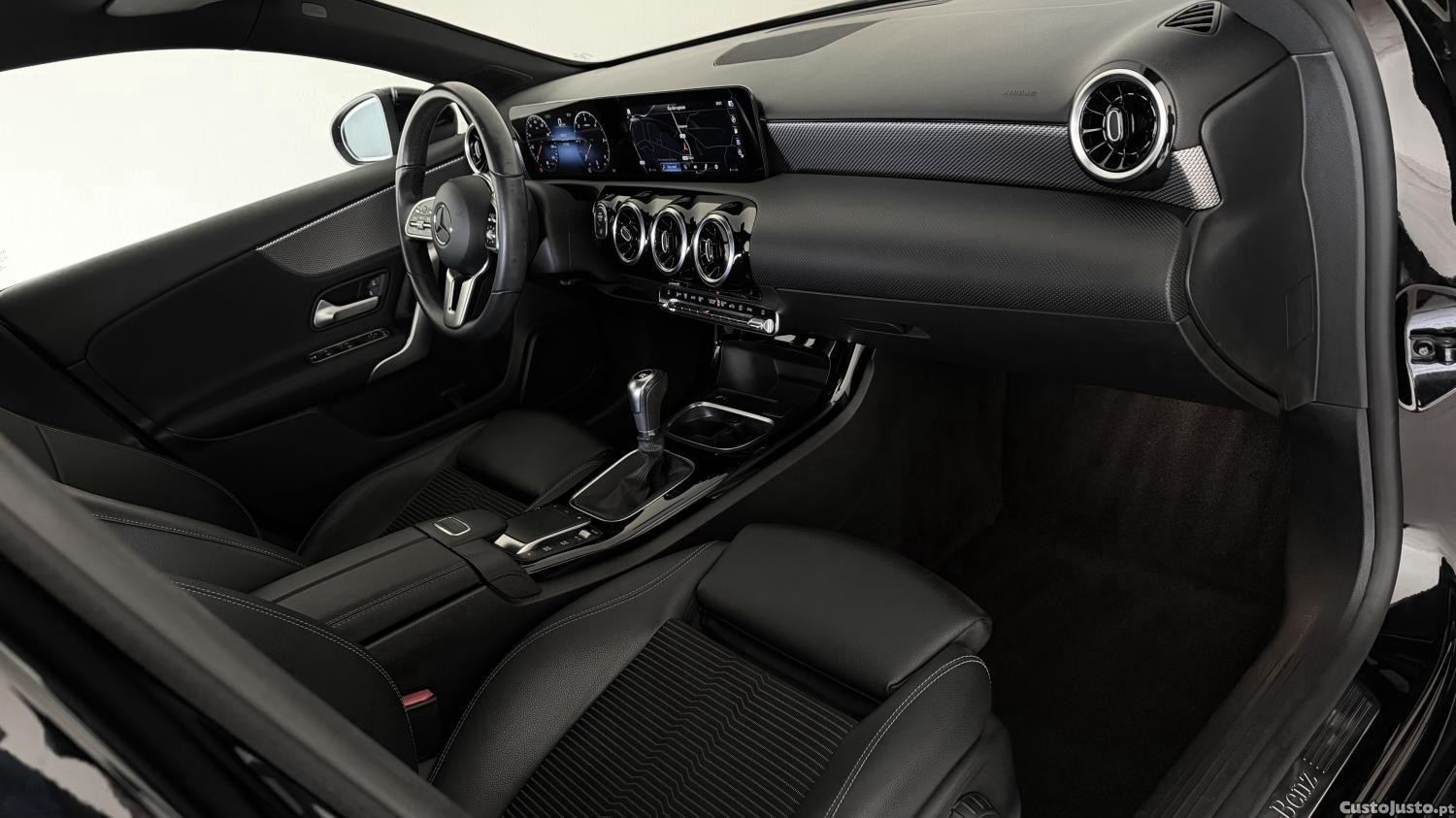 Mercedes-Benz A 180 d Progressive — fotografia 8