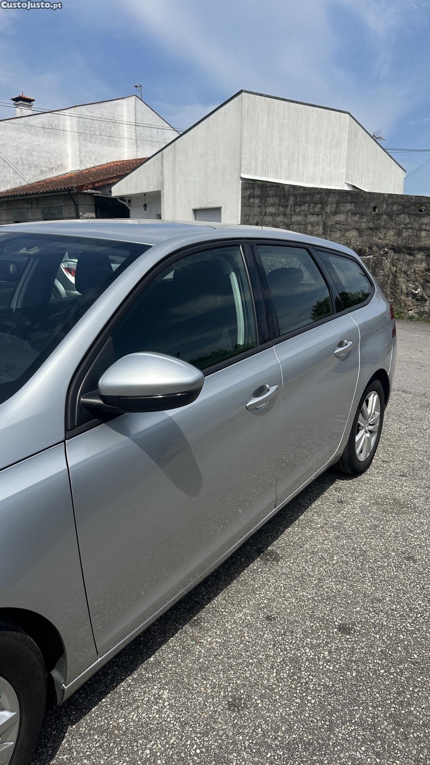 Peugeot 308 II 1.6 Bluehdi 120cv — fotografia 8