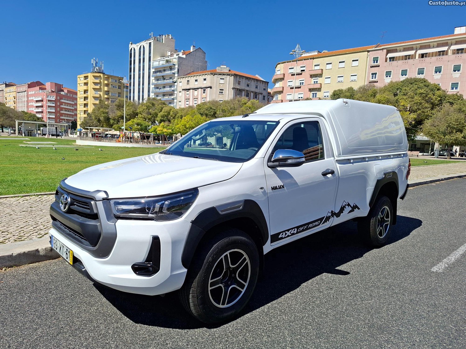 Toyota Hilux 2 lugares 4x4 - 19 — photo 2