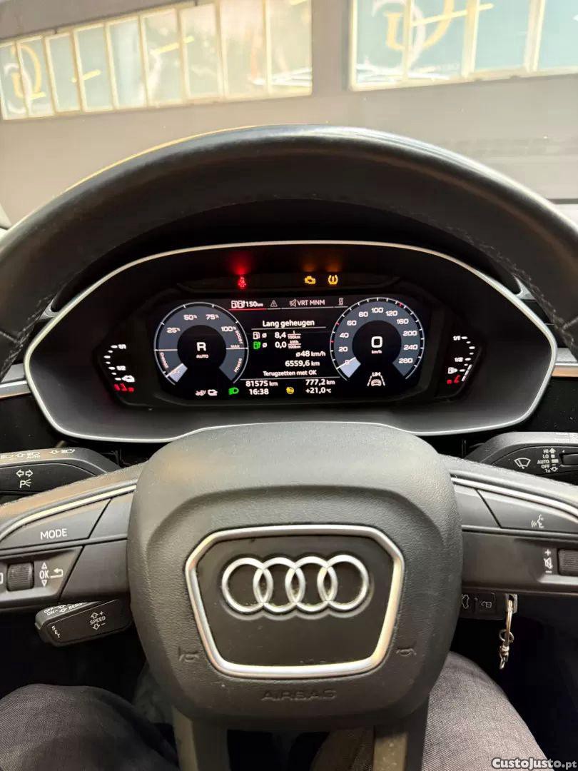 Audi Q3 1.4 tfsie s-line — fotografia 16